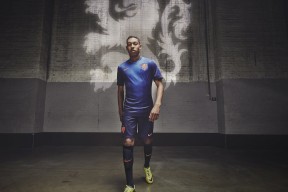 开云体育app-步行者强势拿下雷霆，塔图姆打出生涯之夜，当团队荣耀与个人传奇同频共振