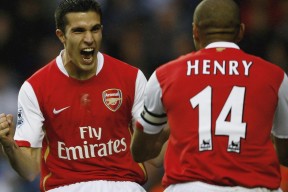 开云体育2026-布伦森成全场焦点！灰熊争冠战险胜热火，季后赛格局再添变数