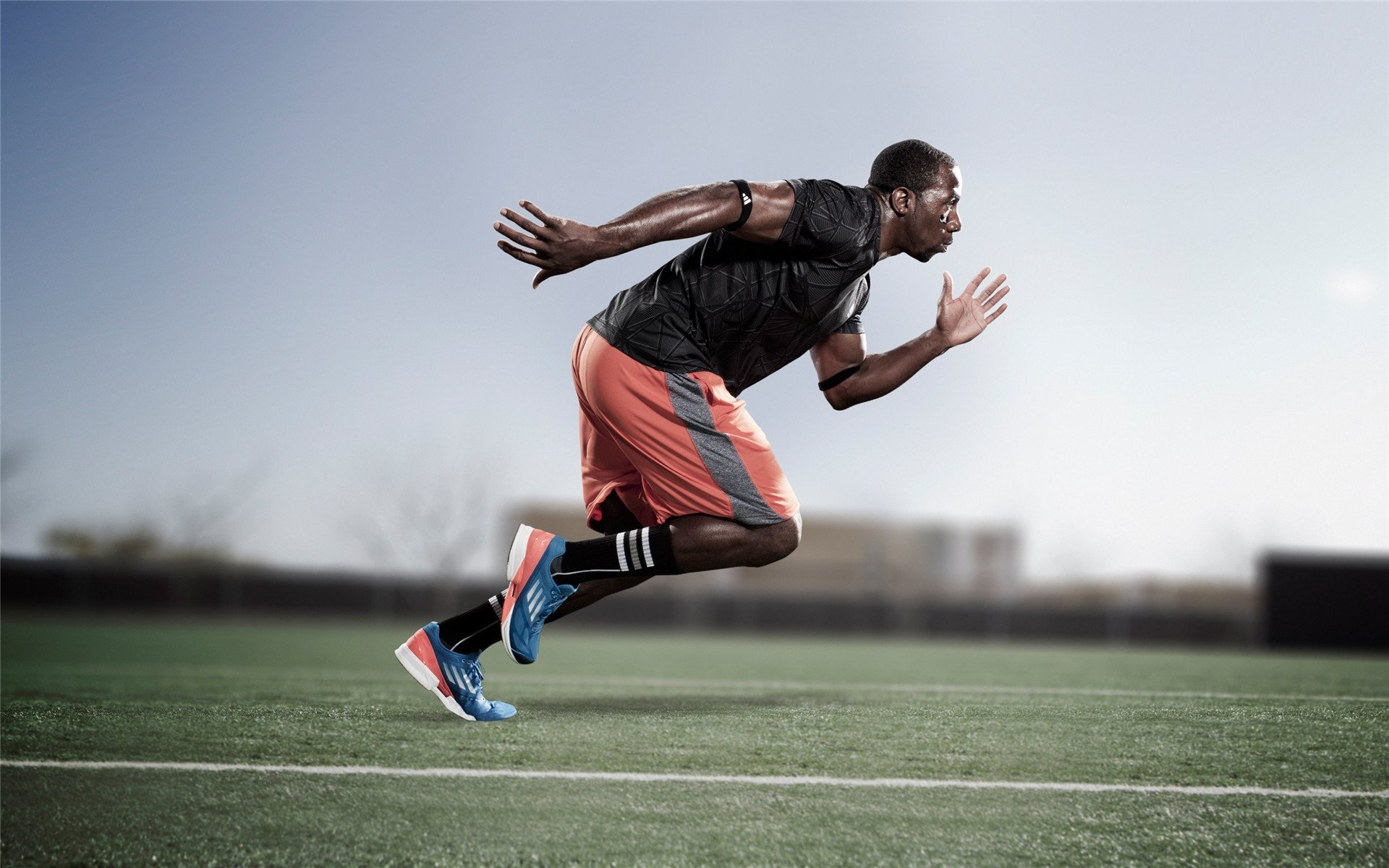 拉亚的沉默,美加墨世界杯之夜,一双手改写历史的轨迹